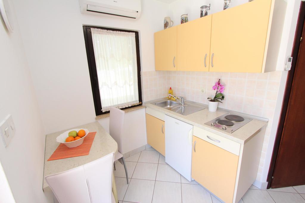 Apartments Pataj Rovinj Bagian luar foto