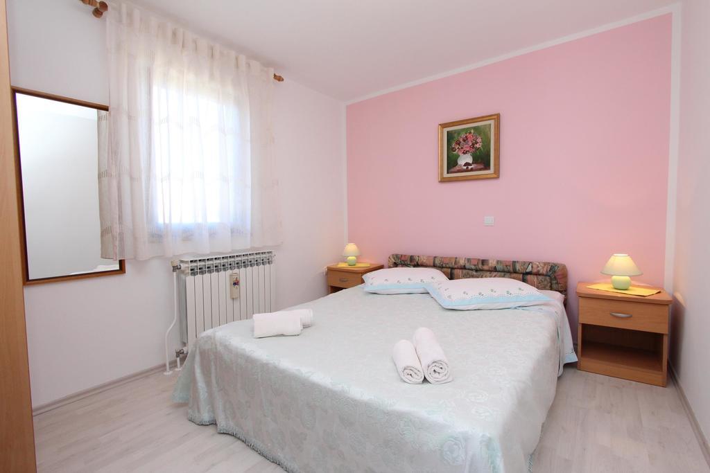 Apartments Pataj Rovinj Bagian luar foto