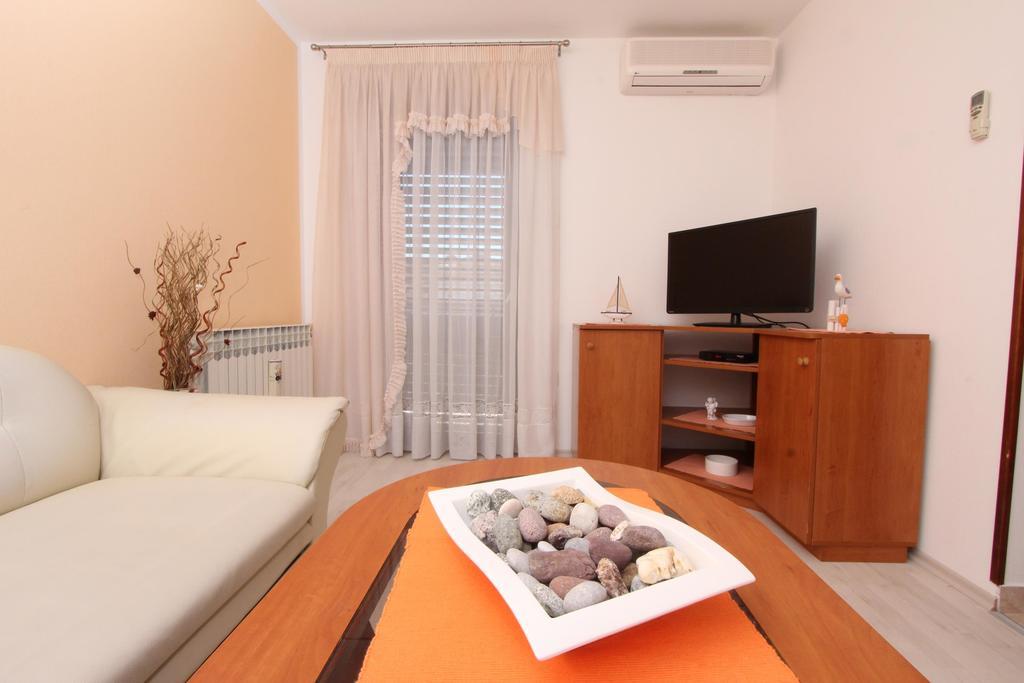 Apartments Pataj Rovinj Bagian luar foto